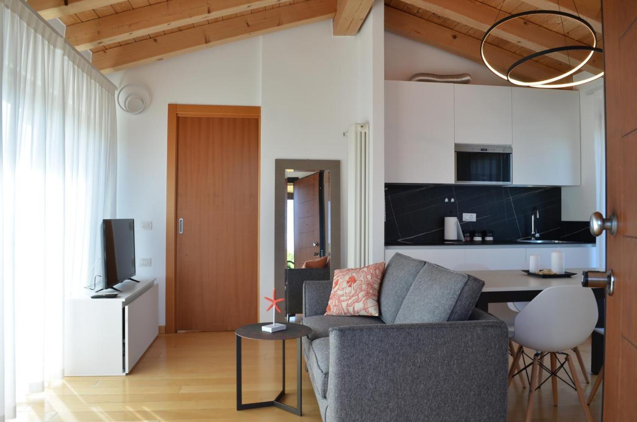 Golf Village ➔ Attico Con Piscina Appartement Jesolo